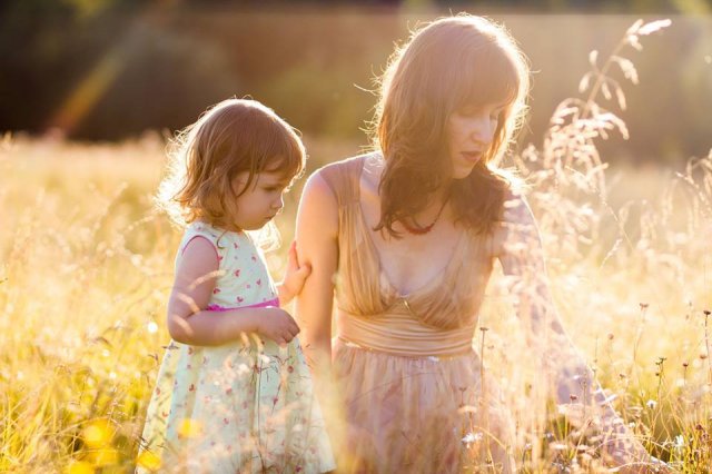 Mom-and-daughter date