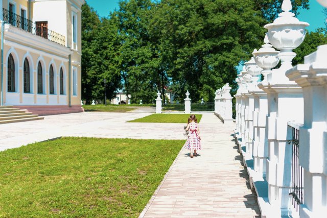 Про ще одне літо до скарбнички з коштовностями