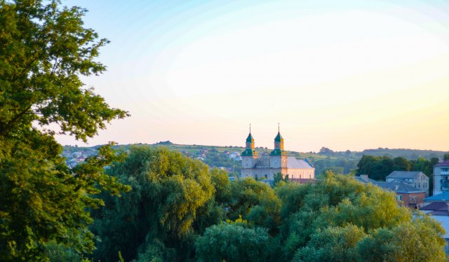 Про ще одне літо до скарбнички з коштовностями